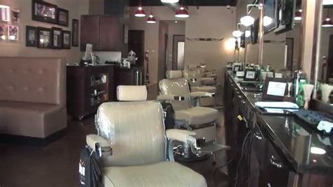 Barbers shops in this city have an average rating of 4. . Best barber shops in austin
